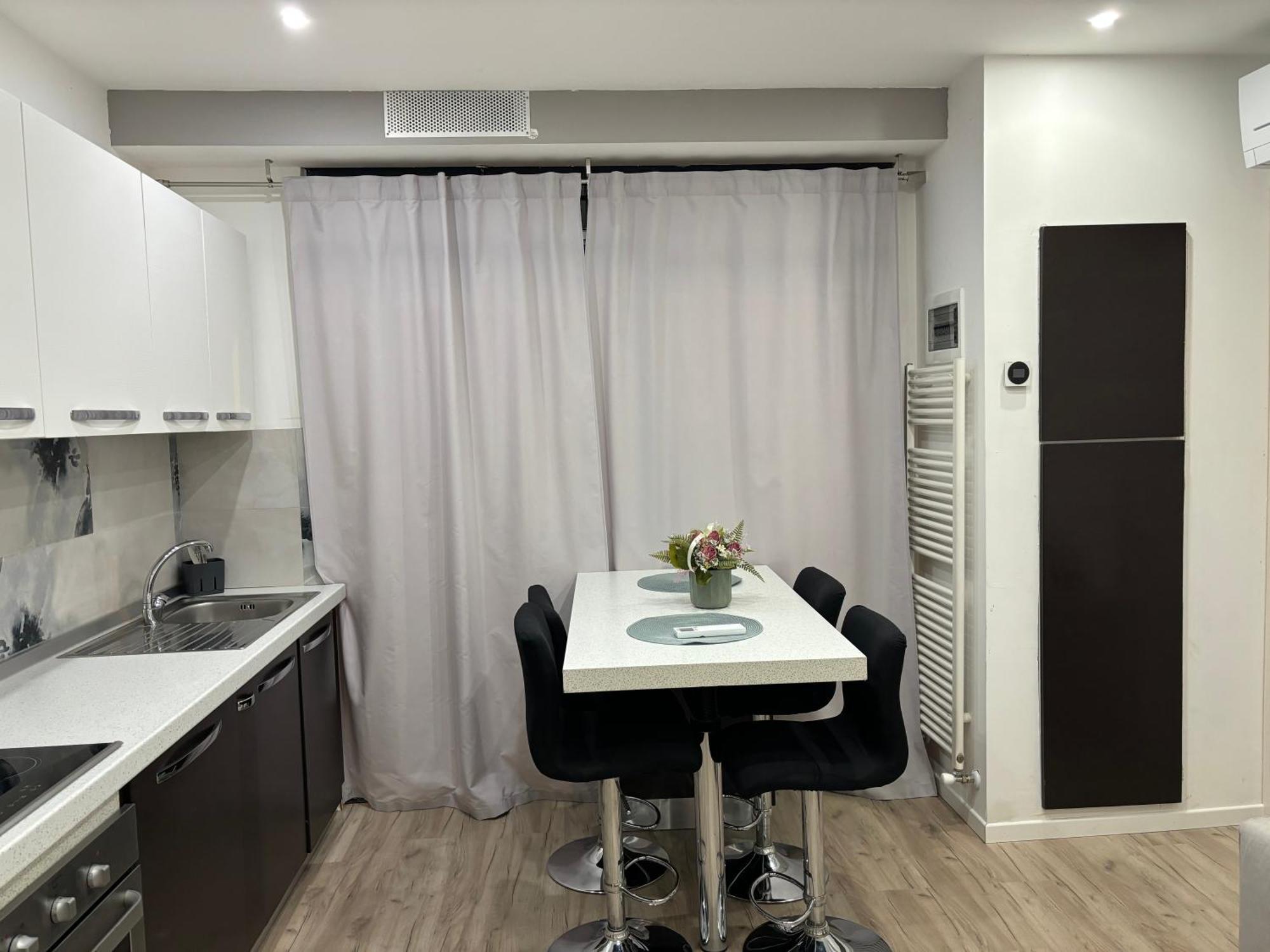Royal Milano Linate Apartments Pantigliate Exterior photo